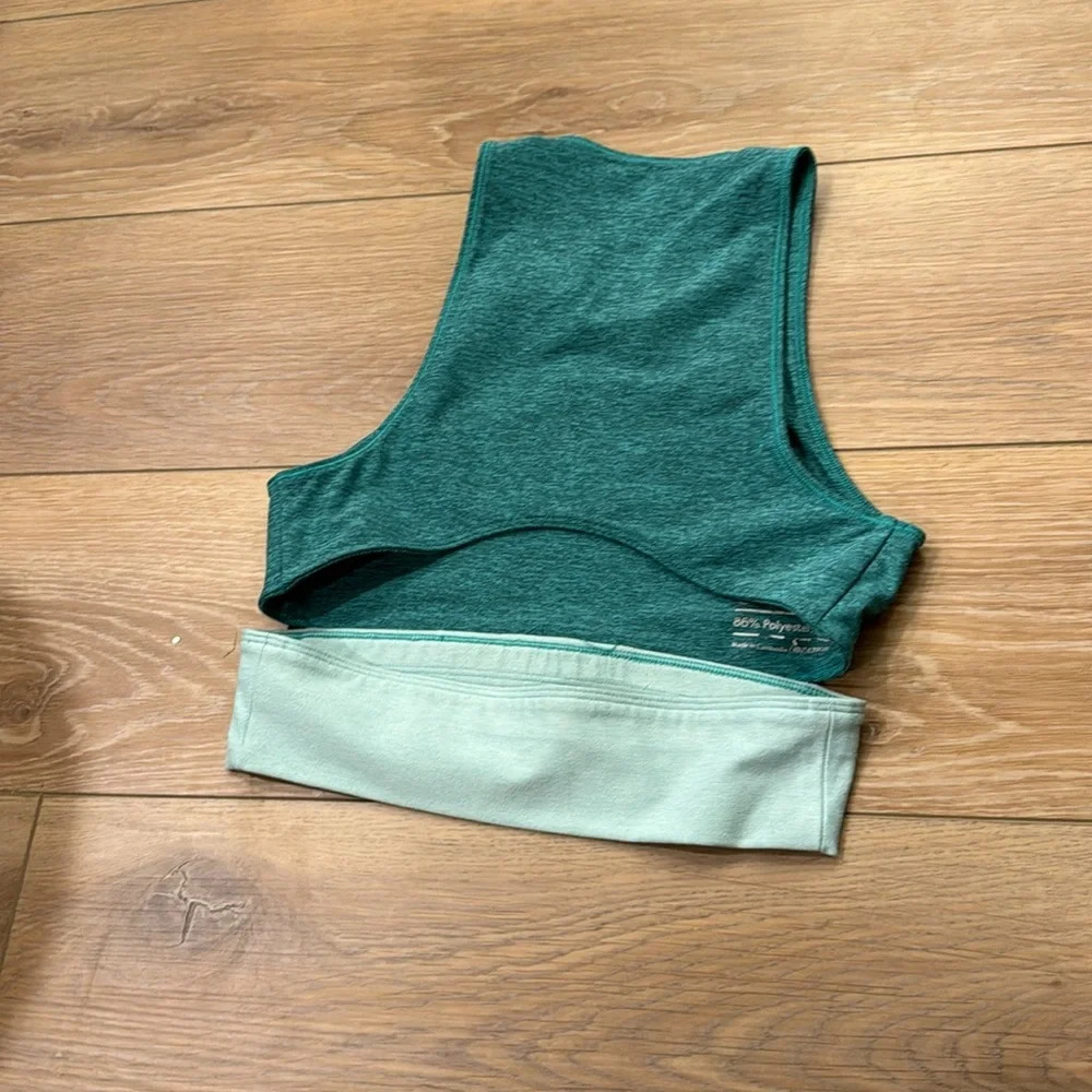 Outdoor Voices Tri-Tone Slashback Crop Top Bra - Picture 6 of 6